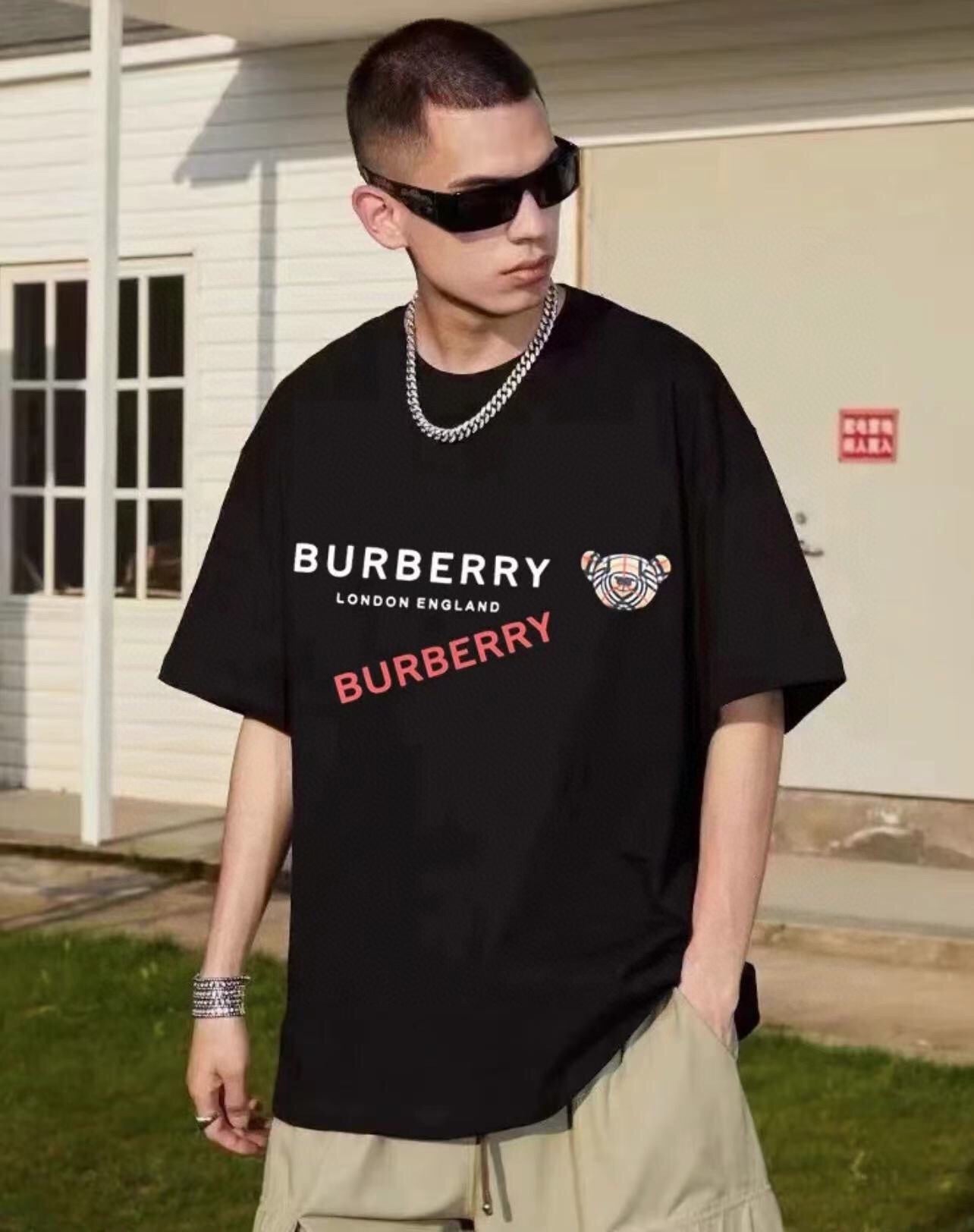 Burberry London England T-Shirt - Black