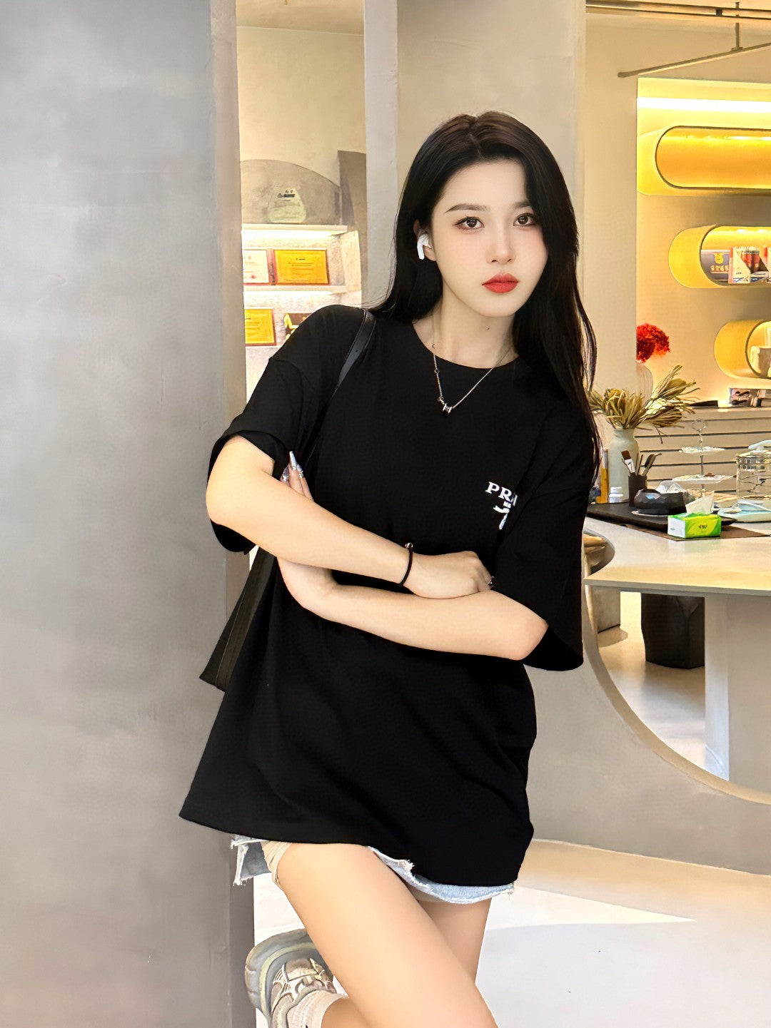 Stylish Prada Milano Logo Black Tee