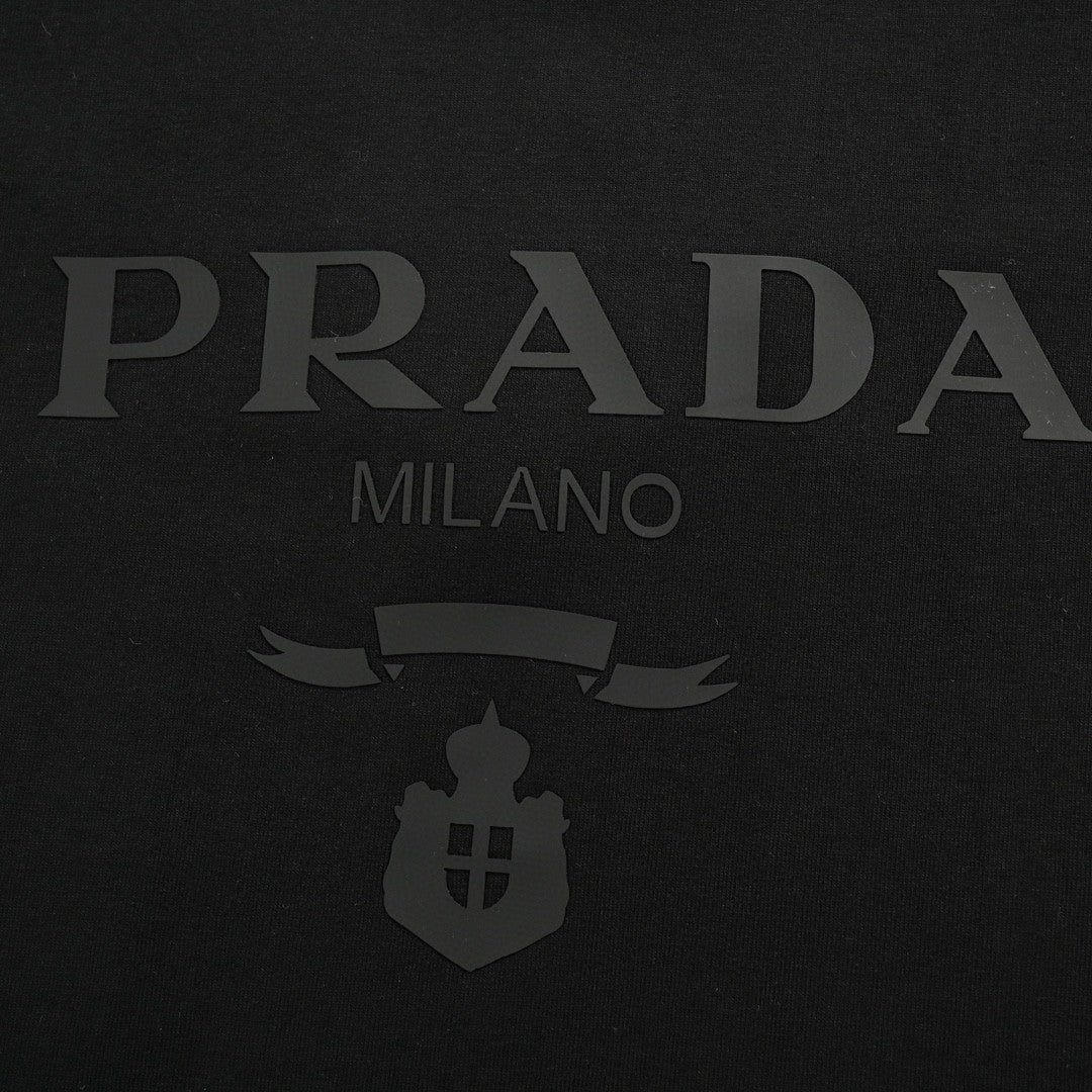 Chic Black Prada T-Shirt with Elegant Branding