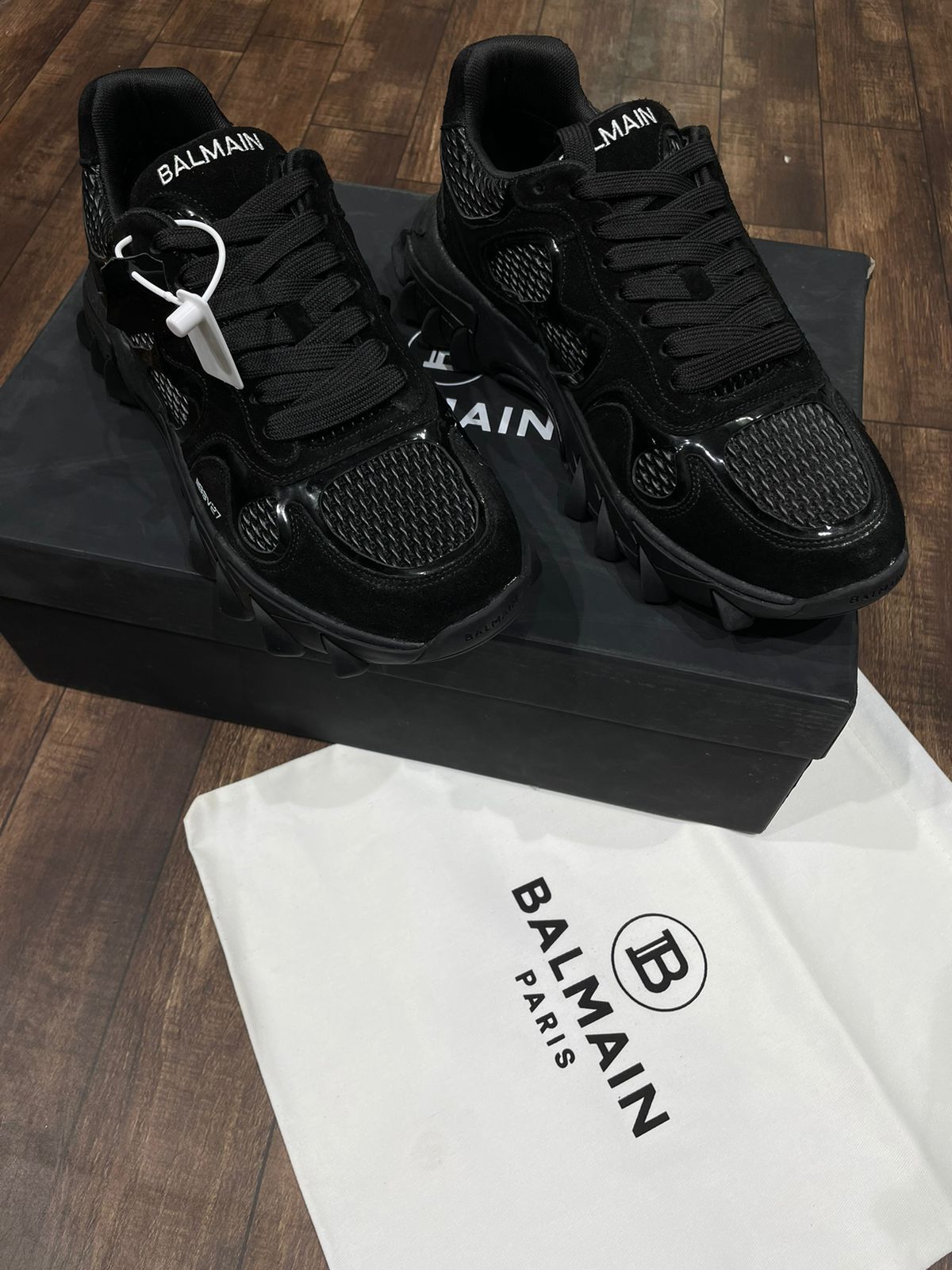 BALMAIN || B-EAST LOGO COMBO SNEAKER IN BLACK