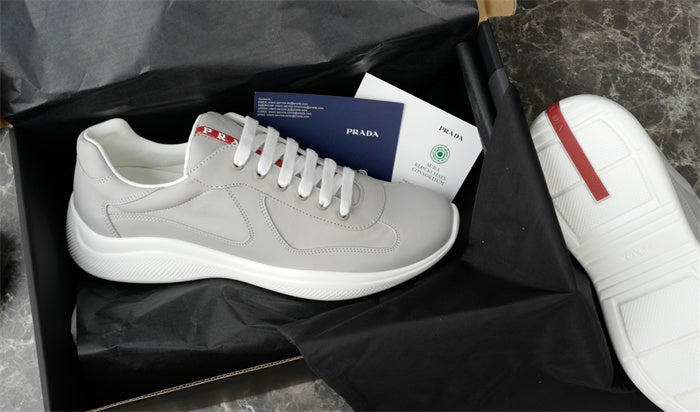 PRADA AMERICA'S CUP SLEEK SILVER STYLE