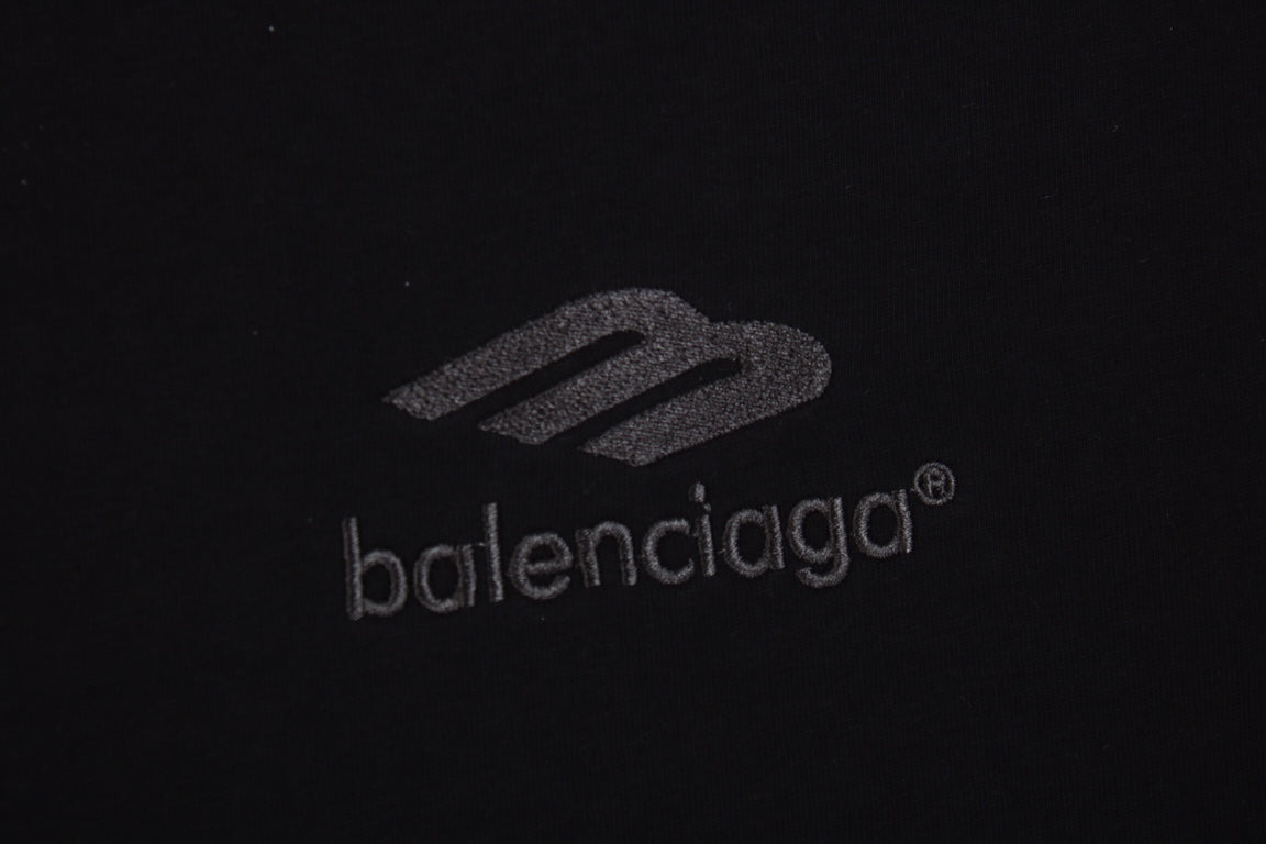 Balenciaga Long Sleeve T-Shirt