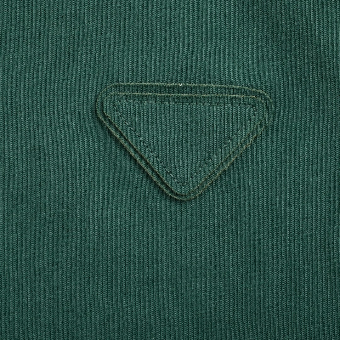 Chic Prada Green Double Layer Tee for a Stylish Look