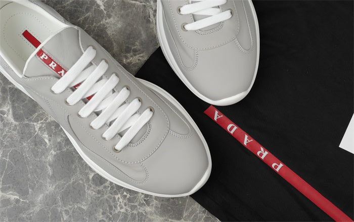 PRADA AMERICA'S CUP SLEEK SILVER STYLE