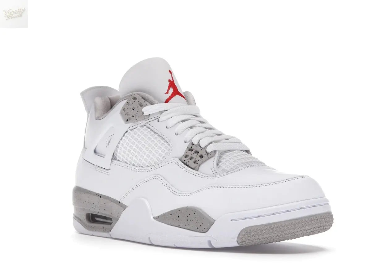 Air Jordan 4