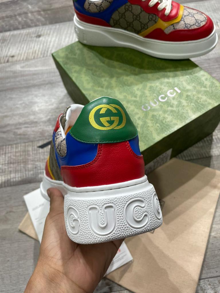 GUCCI || CHUNKY B GG SNEAKER-RED