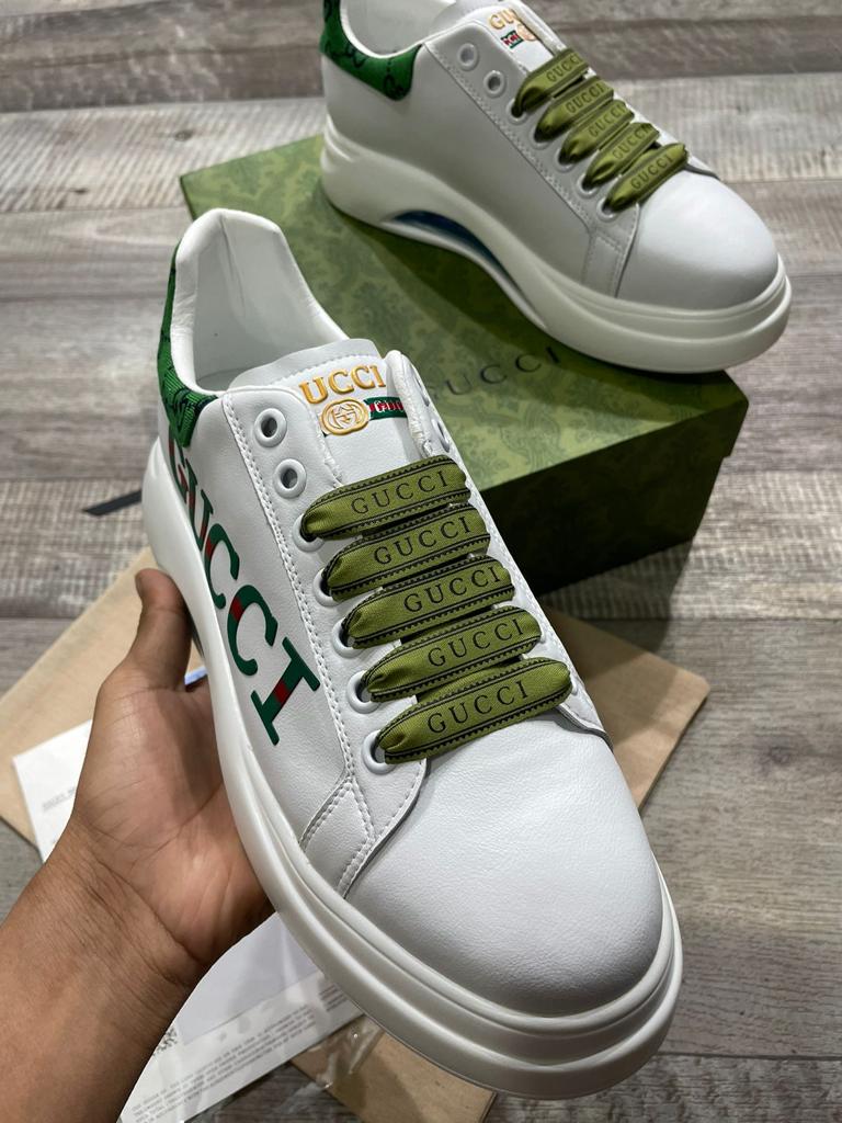 GUCCI || CHUNKY B GG LOW TOP SNEAKER