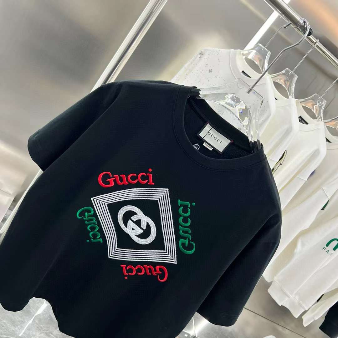 GUCCI DROP SHOULDER COTTON JERSEY PRINTED T-SHIRT