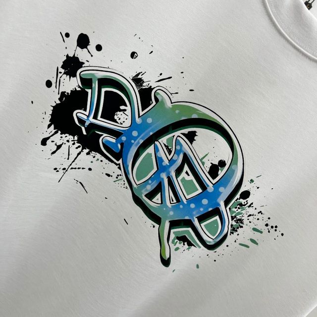 CHRISTIAN DIOR || Graffiti White Colour With Front Logo Printed Tshirt