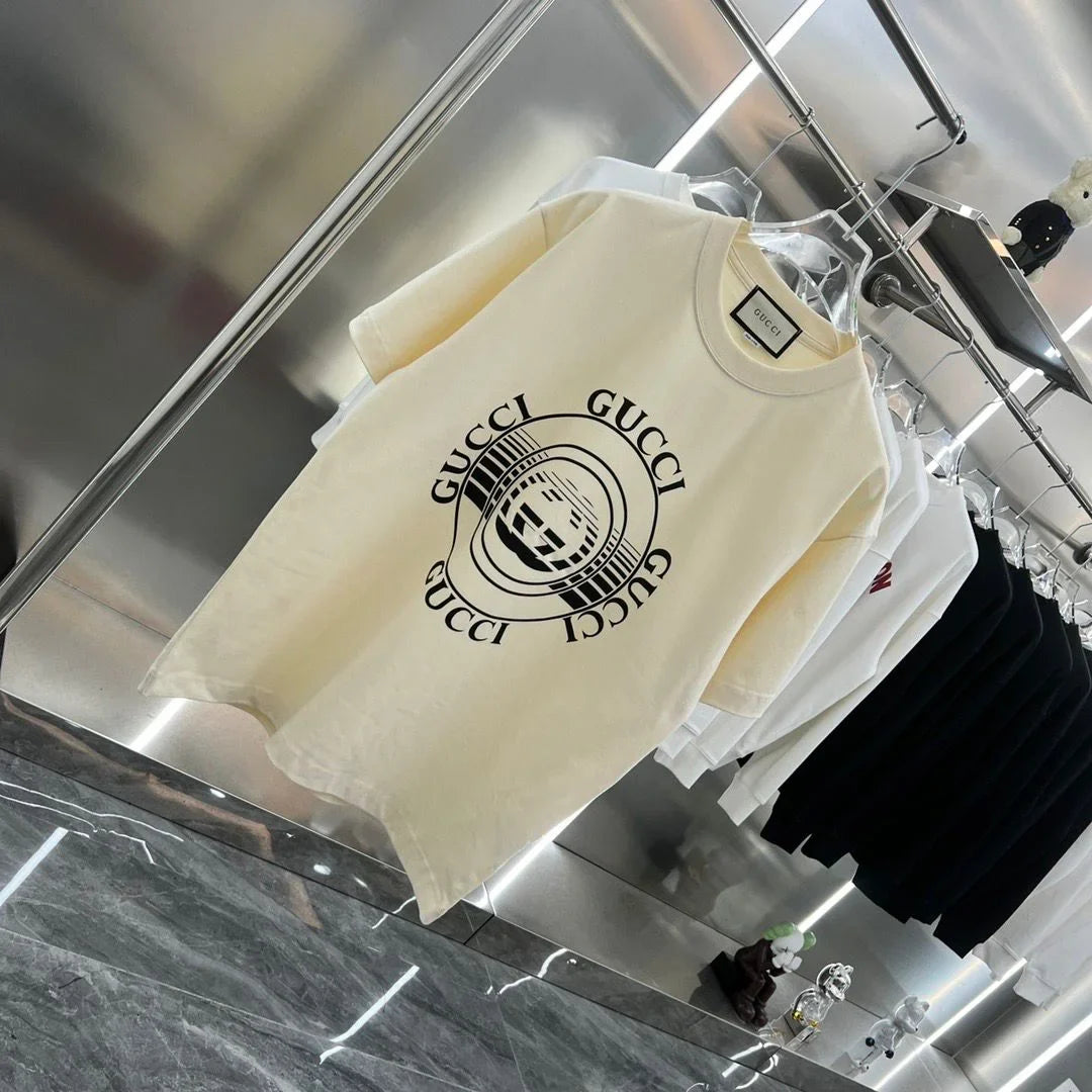 GUCCI || Record Logo Print Tee In White