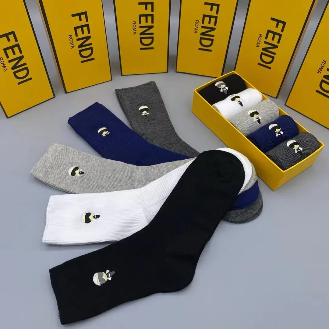 FENDI || Invisible Men Logo Socks (Pack Of Five)