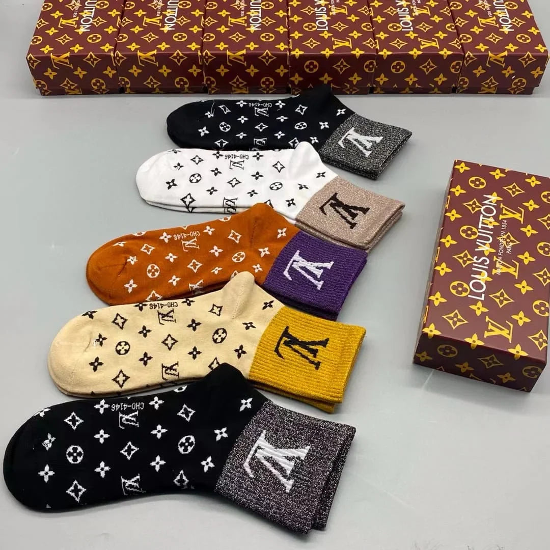 LOUIS VUITTON || LV Monogram Craggy Socks (Pack Of Five)