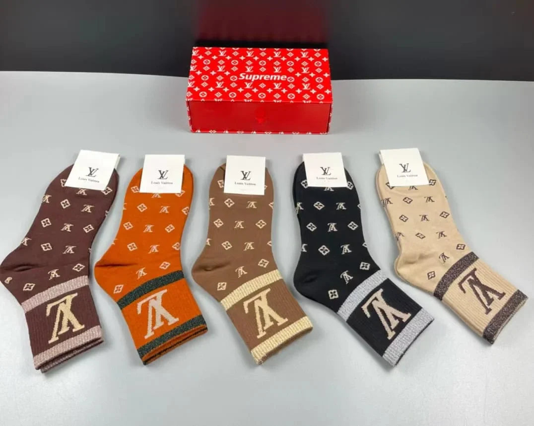 LOUIS VUITTON || LV Supreme Monogram Print Multicolour Five Pair Combo Socks