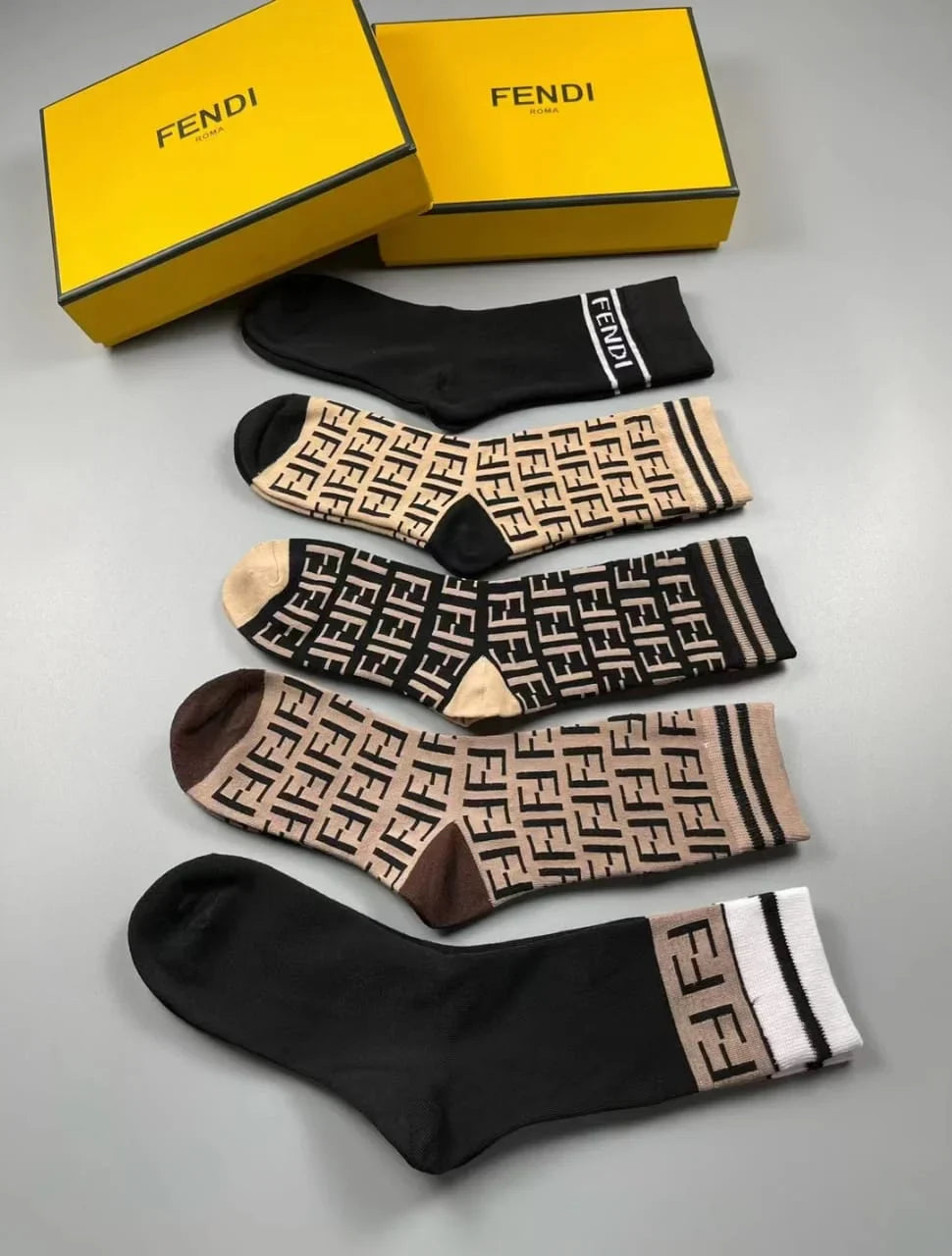 FENDI || FF Logo Pack of 5 Mid-Calf Length Socks