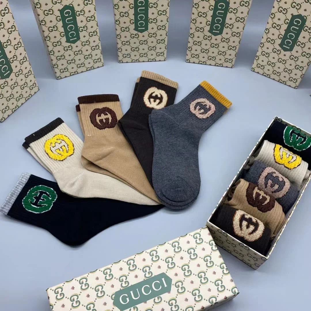 GUCCI || GG Logo Lit Circus Knit Socks in Ivory ( Five Pair Combo Box)