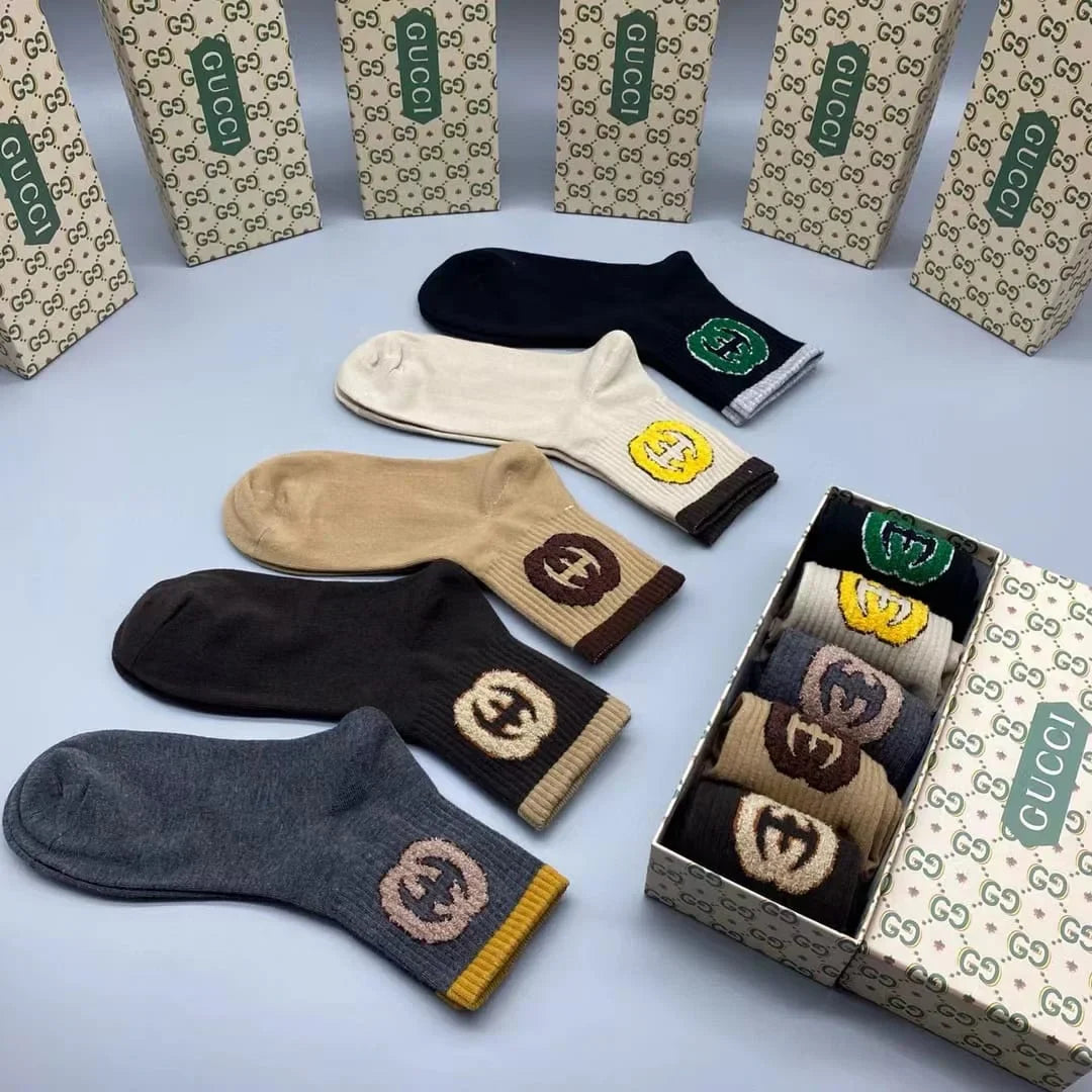 GUCCI || GG Logo Lit Circus Knit Socks in Ivory ( Five Pair Combo Box)