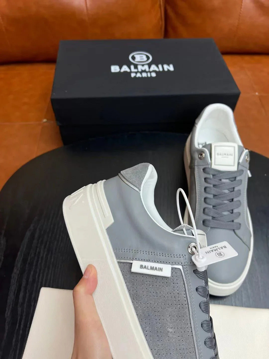 BALMAIN || Logo Patch Low-Top Grey ‘B-Court’ Sneaker