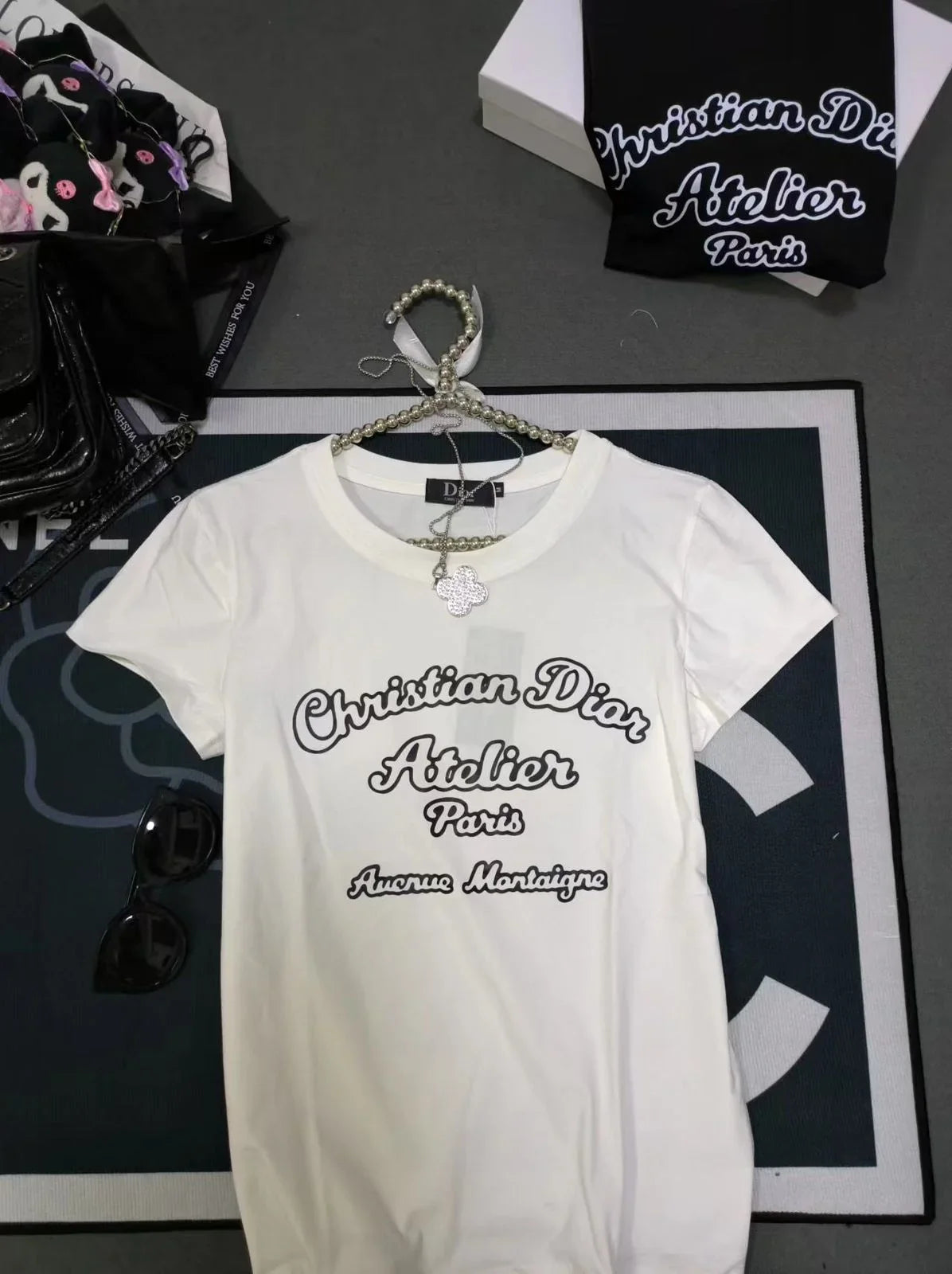 CHRISTIAN DIOR || Relaxed-Fit Christian Dior Atelier Paris Logo T-Shirt