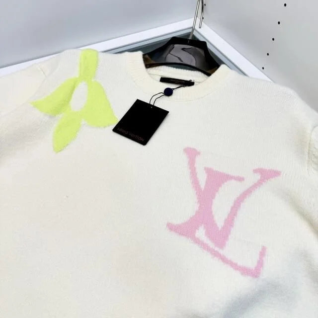 LOUIS VUITTON || White Chunky Wool Blend Pullover