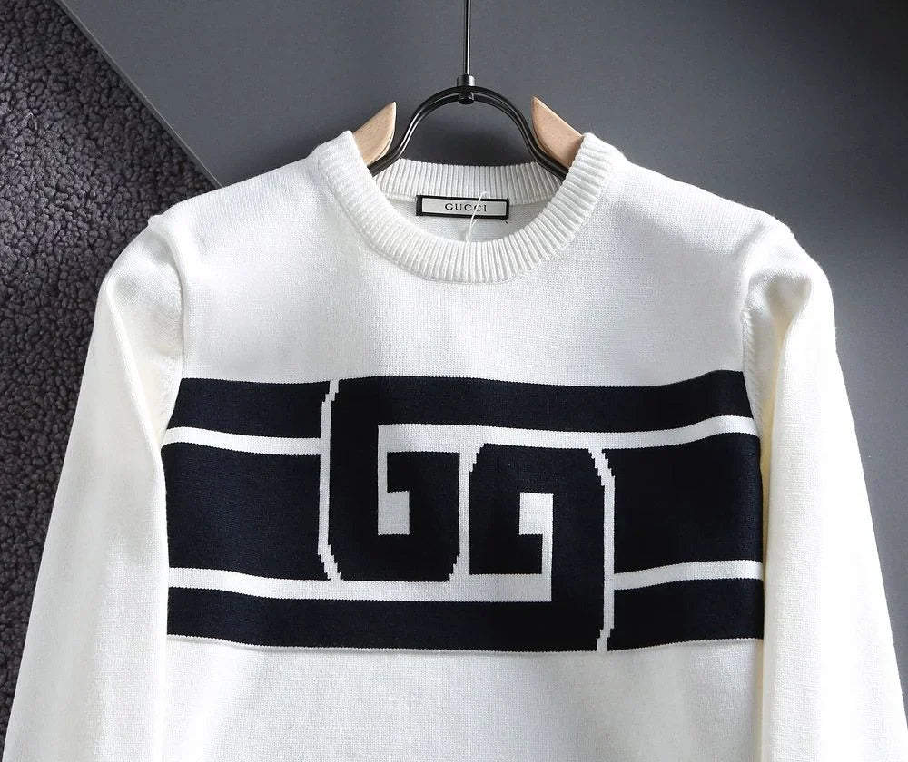 GUCCI || JERSEY ROUND-NECK PULLOVER WITH GG LOGO PRINT