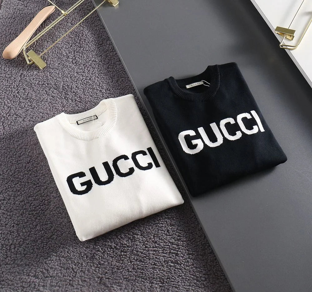 GUCCI || Embroidered Logo Crew-Neck Wool sweater