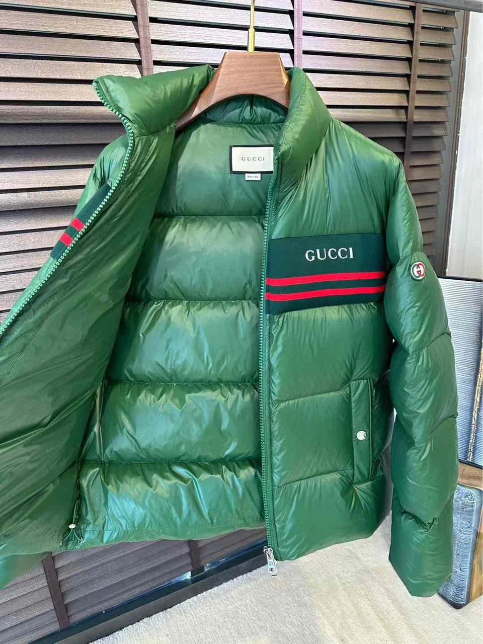 GUCCI || Logo-Print Chest-Stripe Puffer Jacket