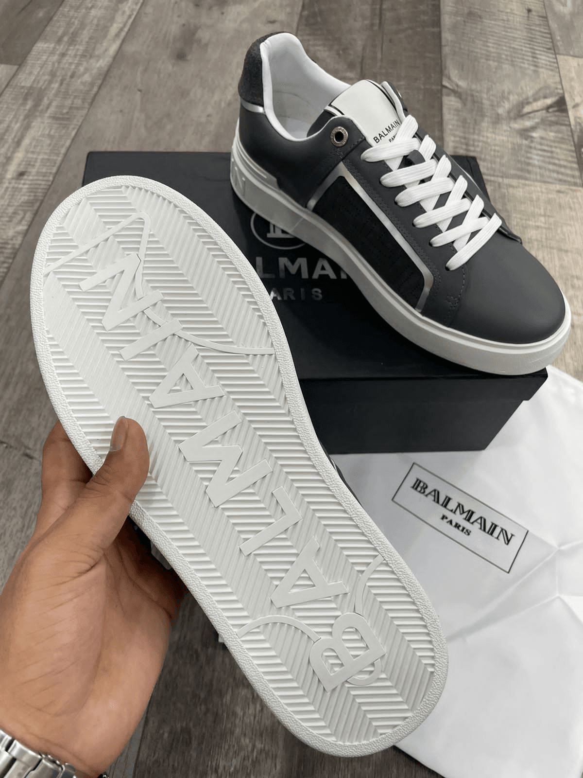 BALMAIN || B-COURT GRAY LEATHER SNEAKERS WITH PERFORATIONS