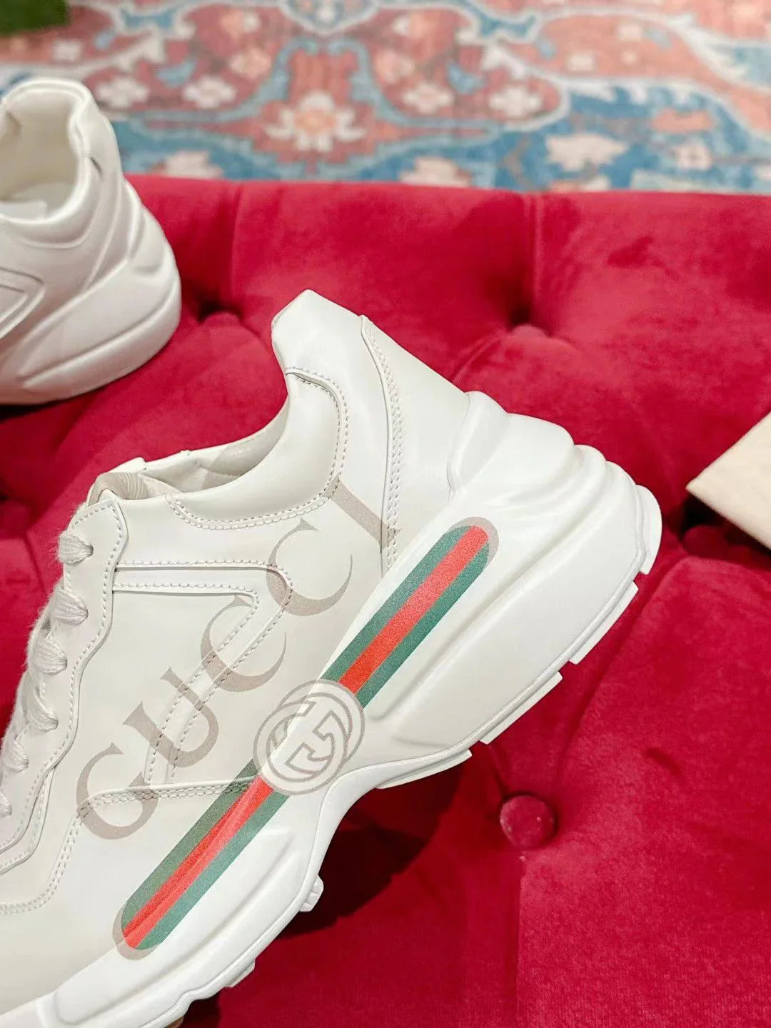 GUCCI || Rhyton Gucci Logo Leather Sneaker