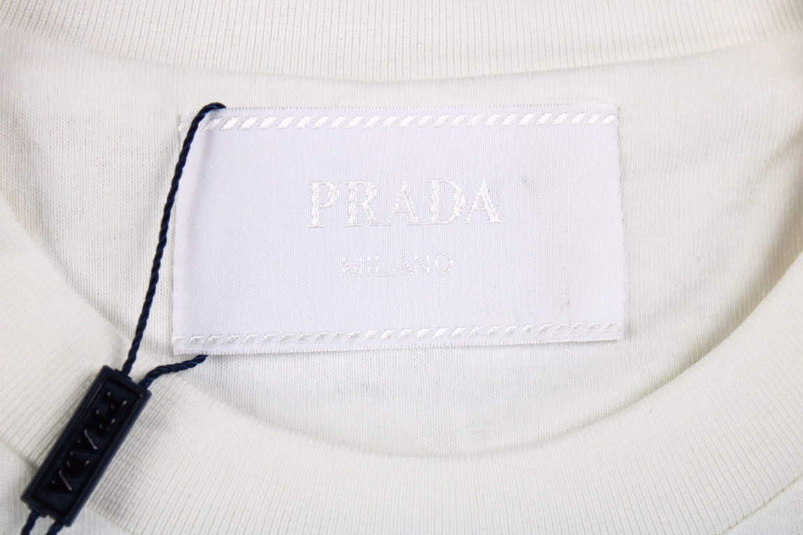 Chic White Prada Milano T-Shirt