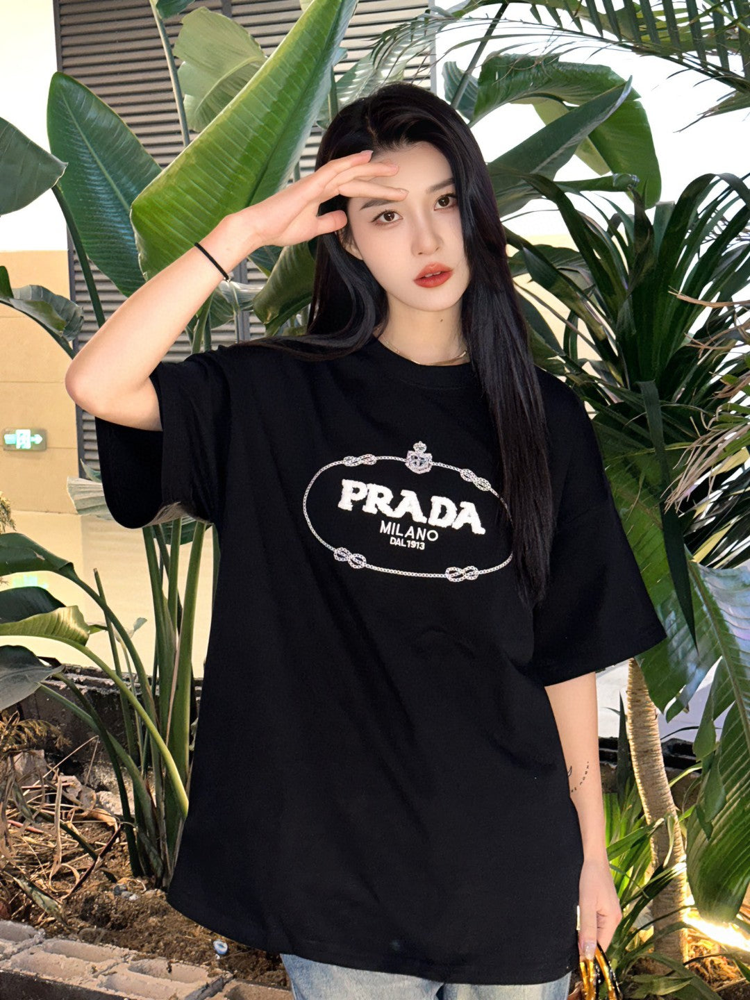 Chic Prada Milano Black Logo Tee