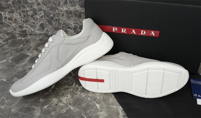 PRADA AMERICA'S CUP SLEEK SILVER STYLE