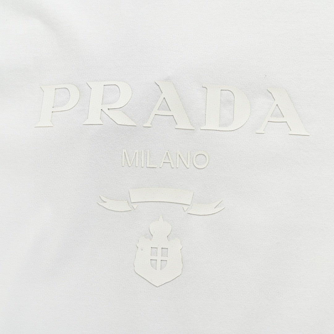 Stylish White Prada T-Shirt with Elegant Branding