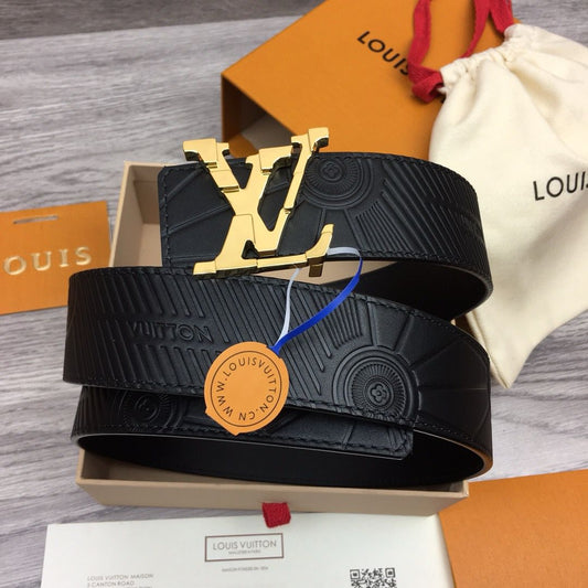 LOUIS VUITTON || INITIALES 40MM REVERSIBLE BLACK BELT