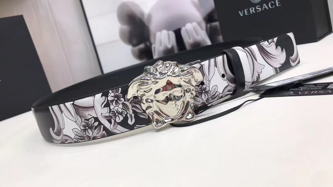 Versace La Medusa Silver Baroque Reversible Belt