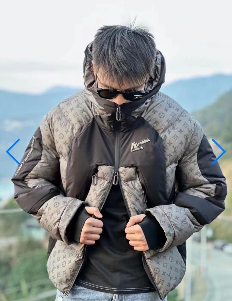 Luxuriöse 2054 wärmereaktive Pufferjacke