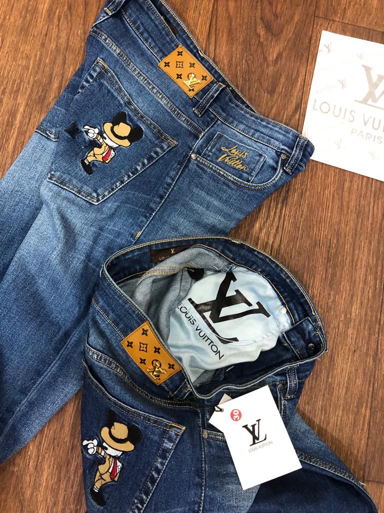 Stilvolle Jeans mit besticktem Monogramm