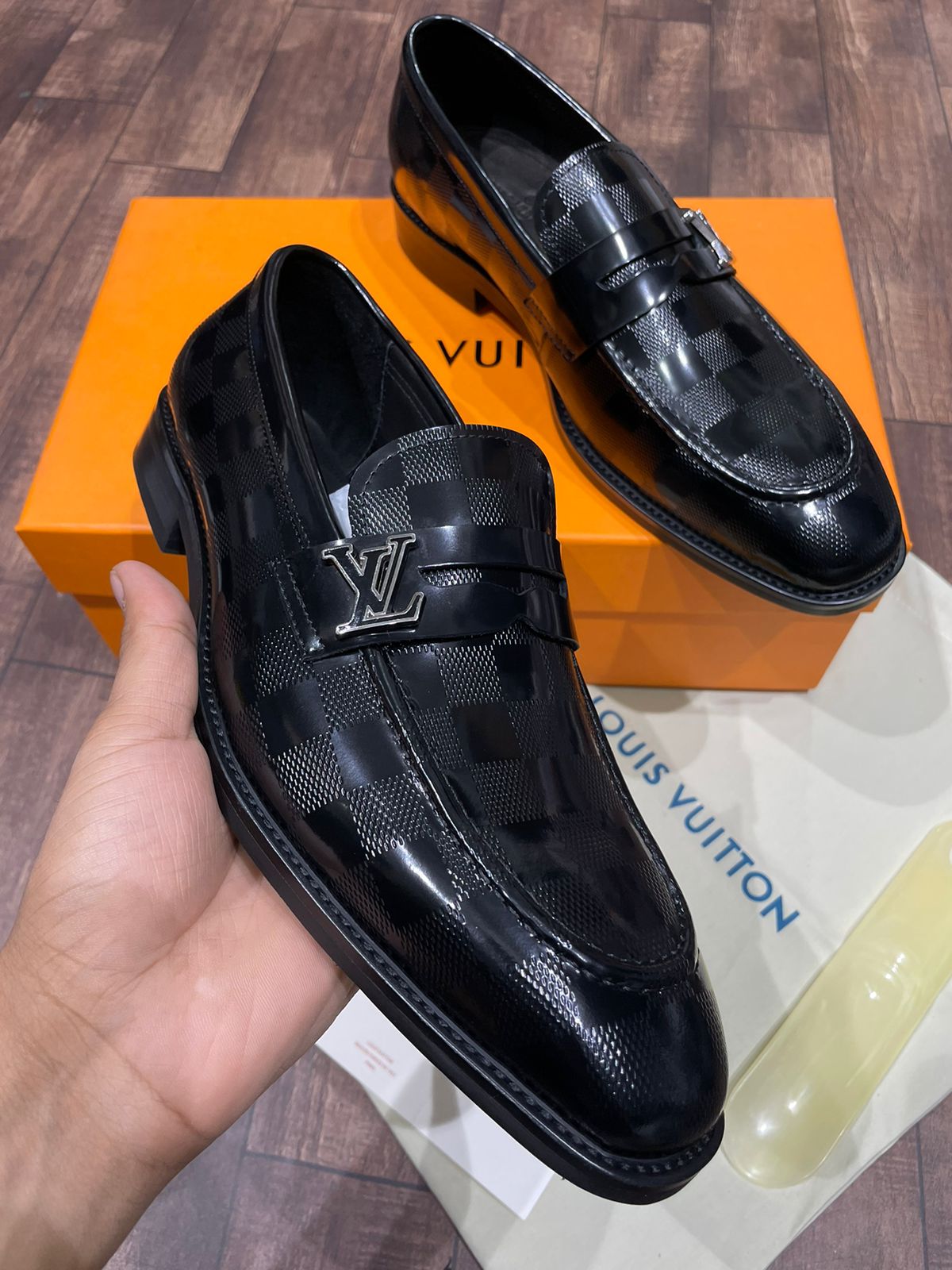 LOUIS VUITTON || PLAID PATTERN CALF LEATHER SHOES