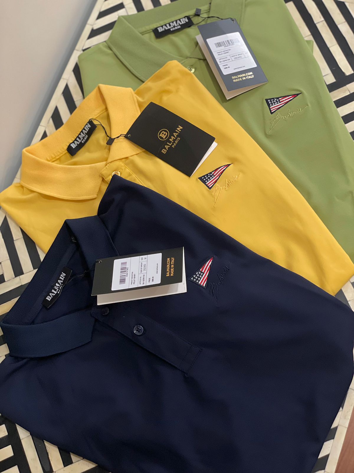 Luxuriöse Polo-Shirts mit kurzen Ärmeln