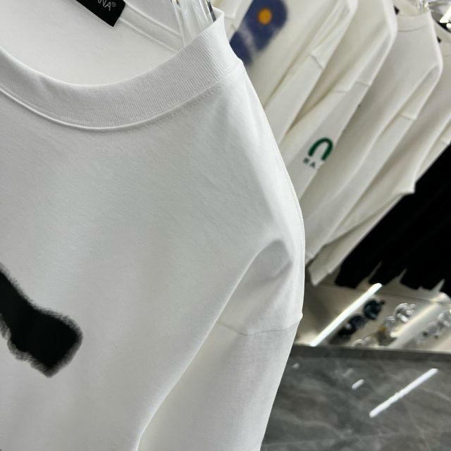 Dolce & Gabbana || Giant Logo Graffiti White T-Shirt