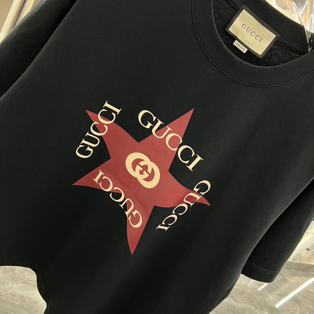 GUCCI || Interlocking Gucci Star Print Cotton Black T-Shirt