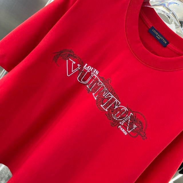 LOUIS VUITTON || Dragon Vintage Letter Print Red T-Shirt