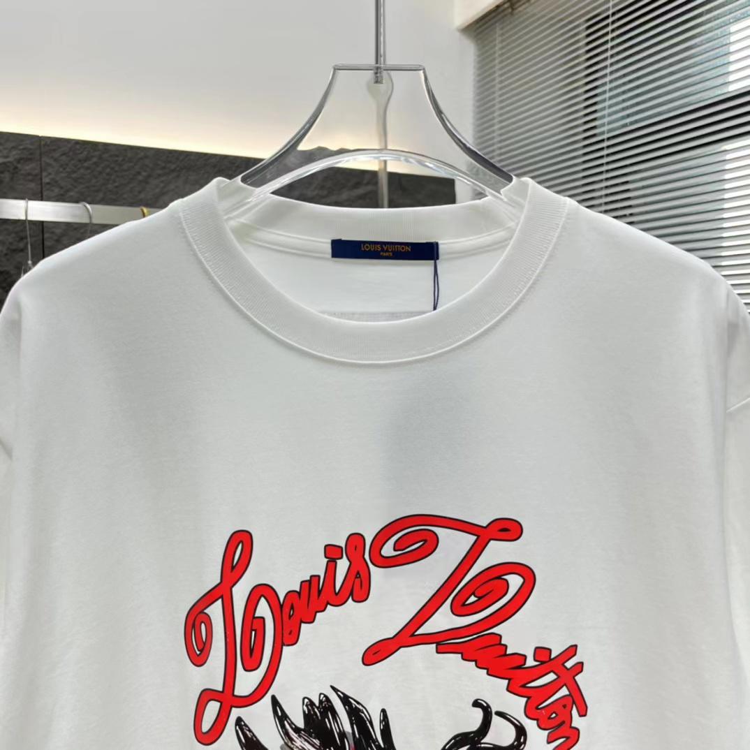 LOUIS VUITTON || ORIENTAL DRAGON WITH LV LOGO PRINT WHITE T-SHIRT