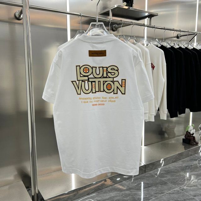 LOUIS VUITTON || White Drop Shoulder T-shirt