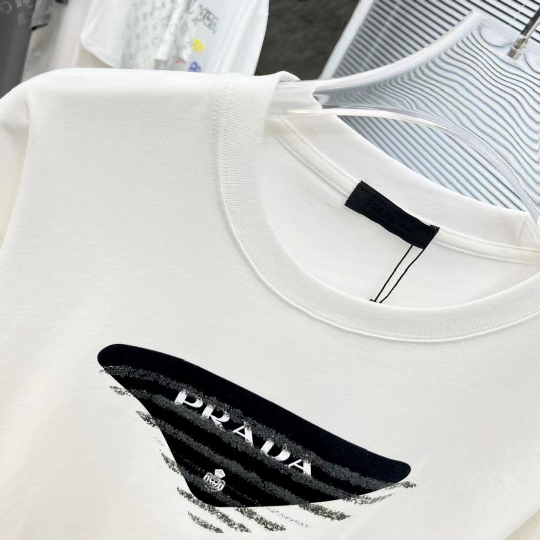 PRADA || STRIPED BIG LOGO T-SHIRT - WHITE