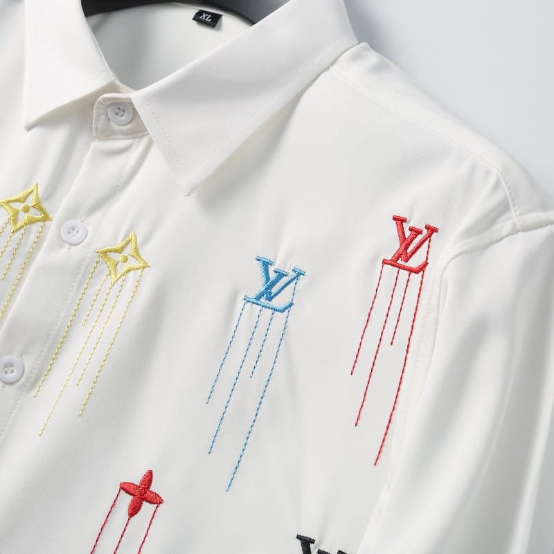 LOUIS VUITTON || Shirt V-Neck Embroidery Logo Printed Pattern / WHITE