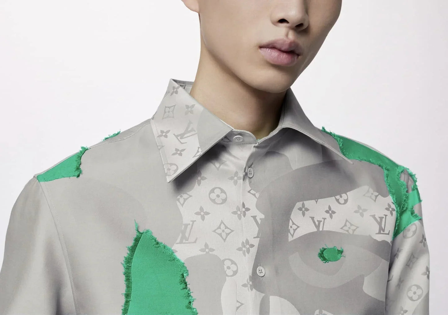 LOUIS VUITTON || Printed Cotton Fil Coupe Overshirt / GREEN