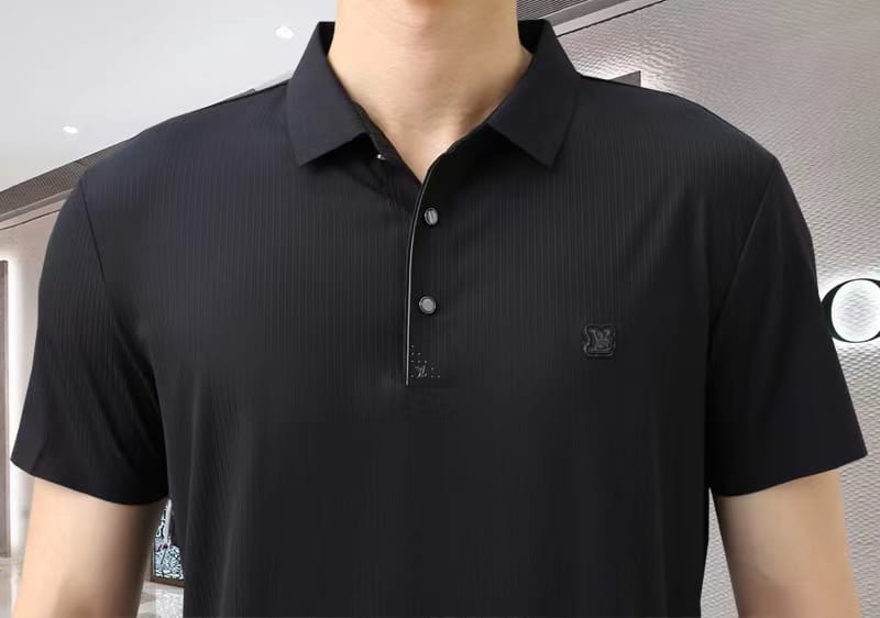 LOUIS VUITTON || Solid Polo Collar T-Shirt