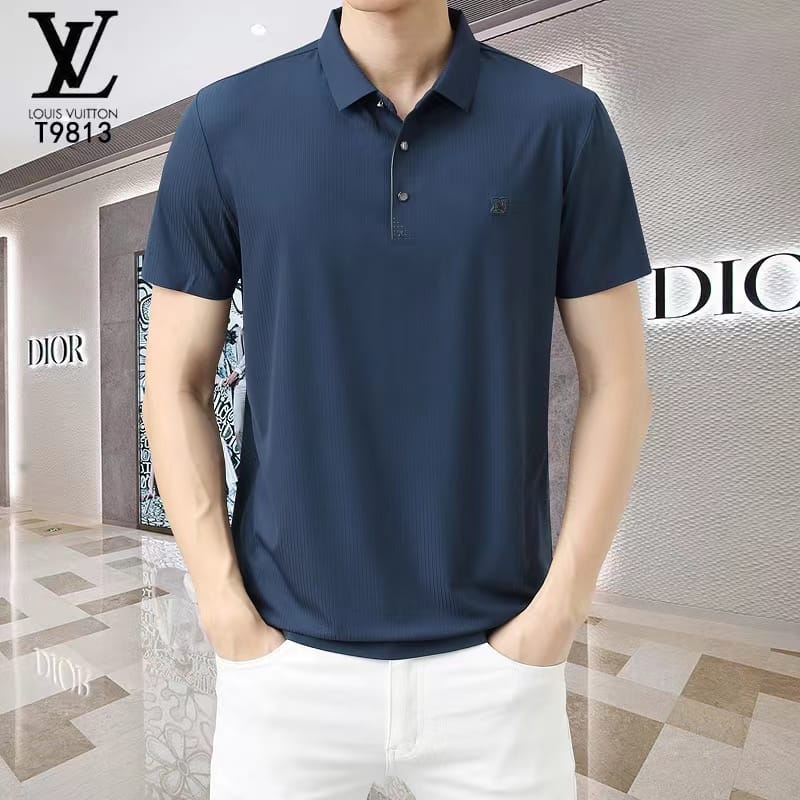 LOUIS VUITTON || Solid Polo Collar T-Shirt