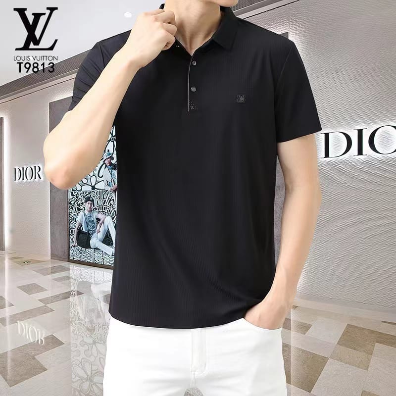 LOUIS VUITTON || Solid Polo Collar T-Shirt