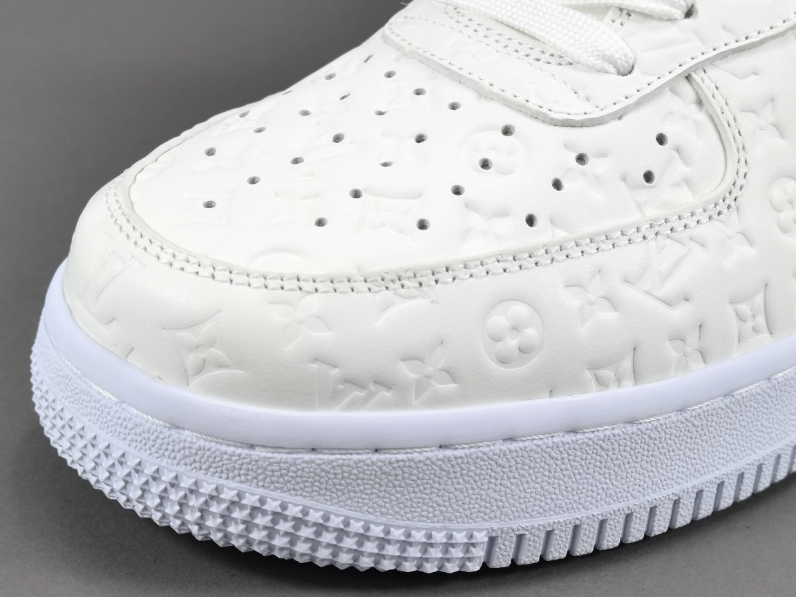 Exclusive NIKE AIR FORCE 1 x LOUIS VUITTON in Radiant White